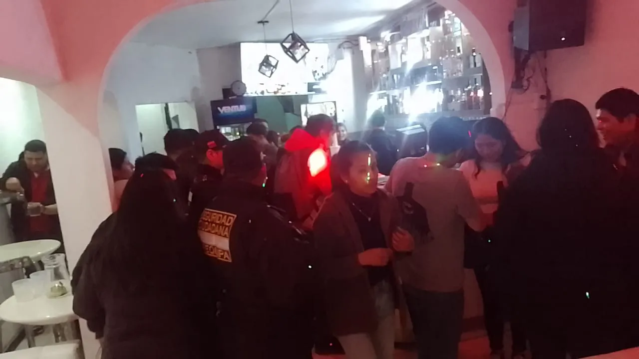 clausura de local nocturno