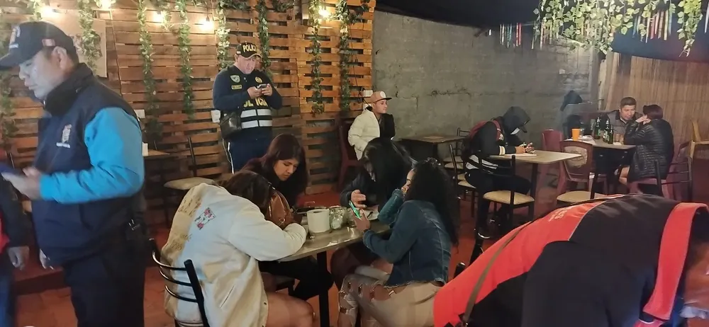 Clausuran dos bares clandestinos en Miraflores