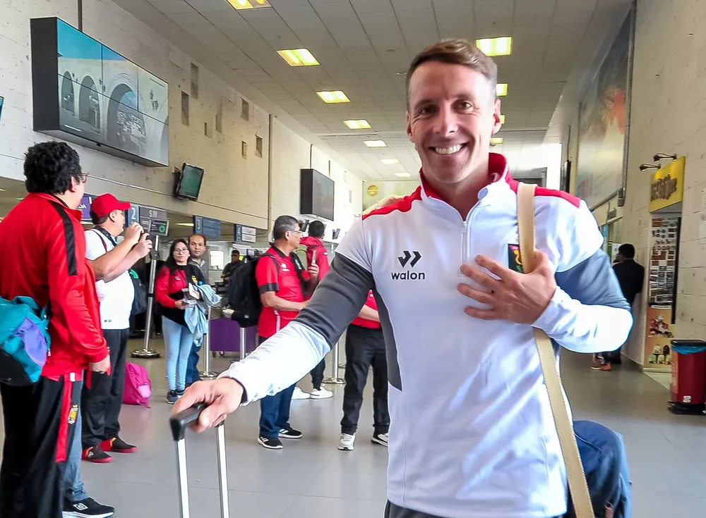 CON LA PRESENCIA DE PABLO LAVANDEIRA, FBC MELGAR VIAJÓ A PARAGUAY PARA ENFRENTAR A OLIMPIA