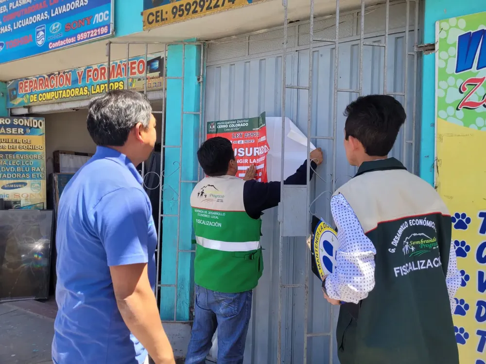 Clausuran 4 veterinarias por no contar con licencia de funcionamiento en Cerro Colorado