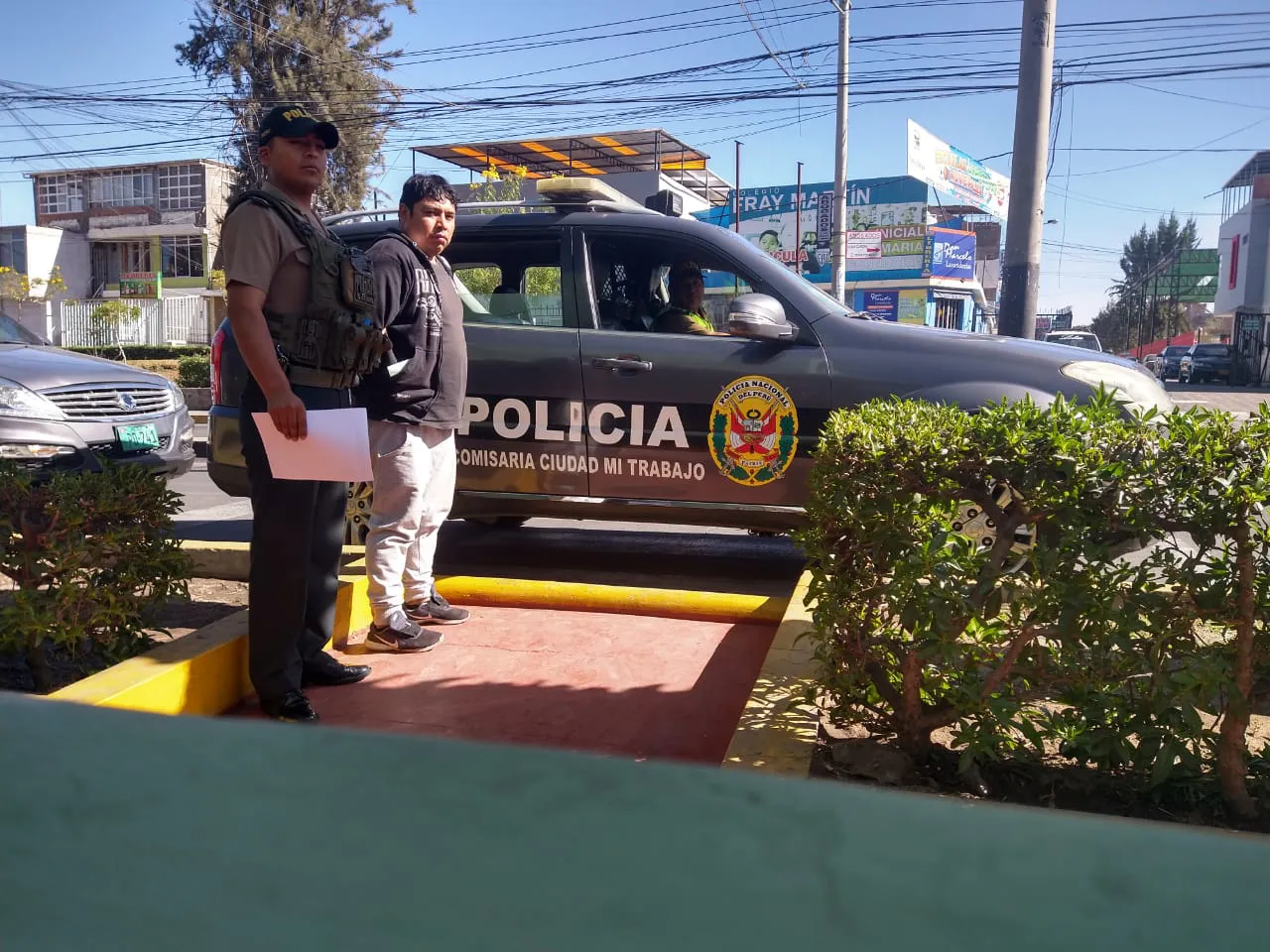 DETIENEN A SUJETO QUE HURTÓ EN TIENDA DE FILTROS Y LUBRICANTES PARA AUTOS