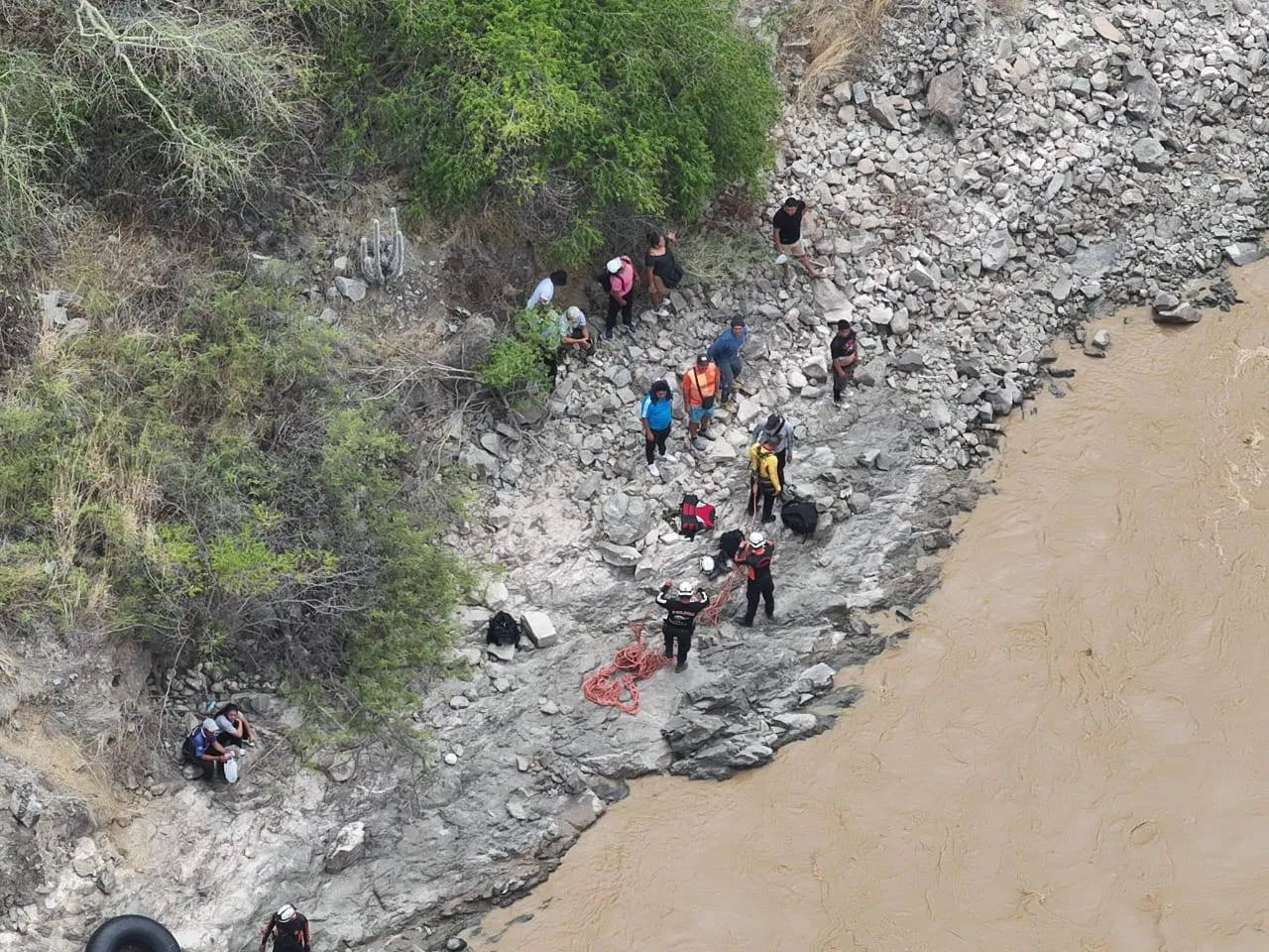 camioneta rio marañon