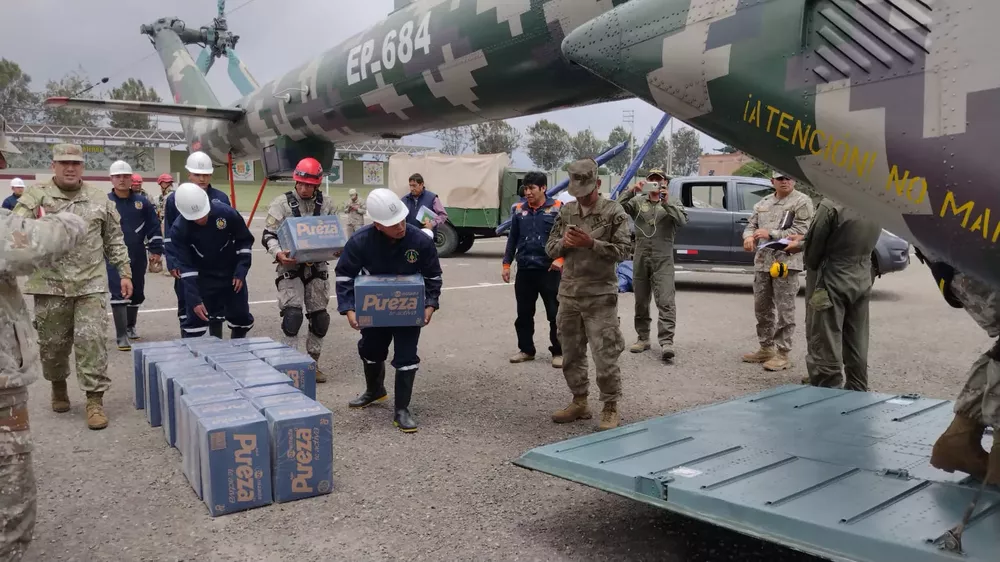 AYUDA HUMANITARIA