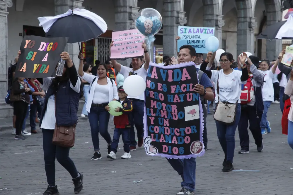 Conoce todos los detalles del Corso por la Vida